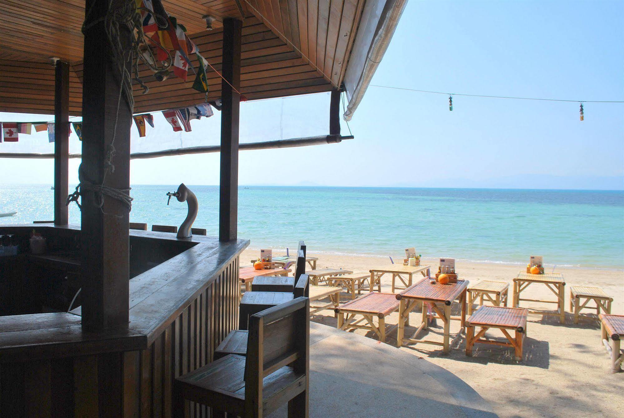 Siraya Beachfront Resort Ko Pha Ngan Exterior foto